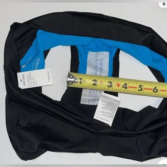 L Nike Swim Set - Picture 15 of 16